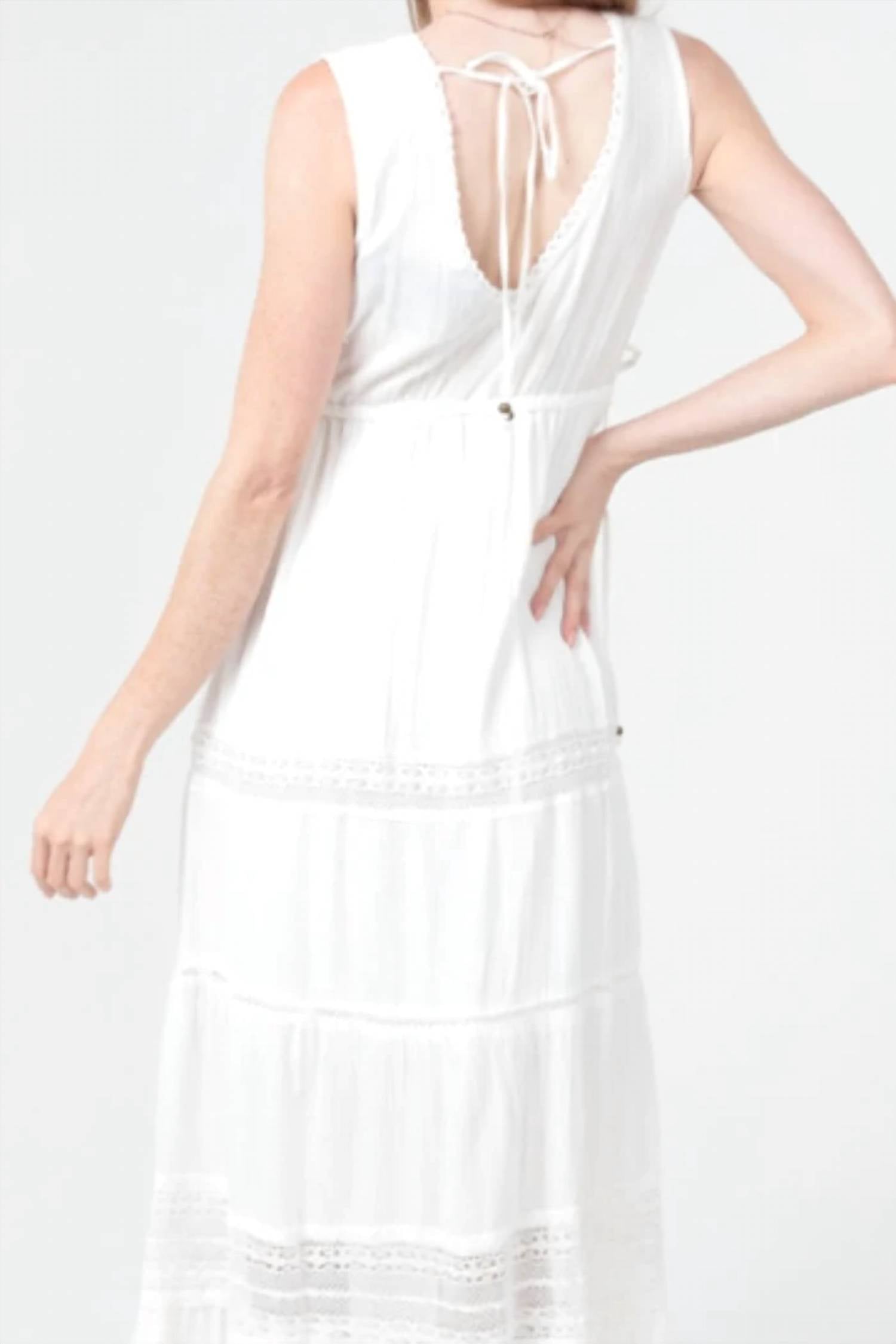 Angie - V-neck Sleeveless Tiered Dress With Embroidery