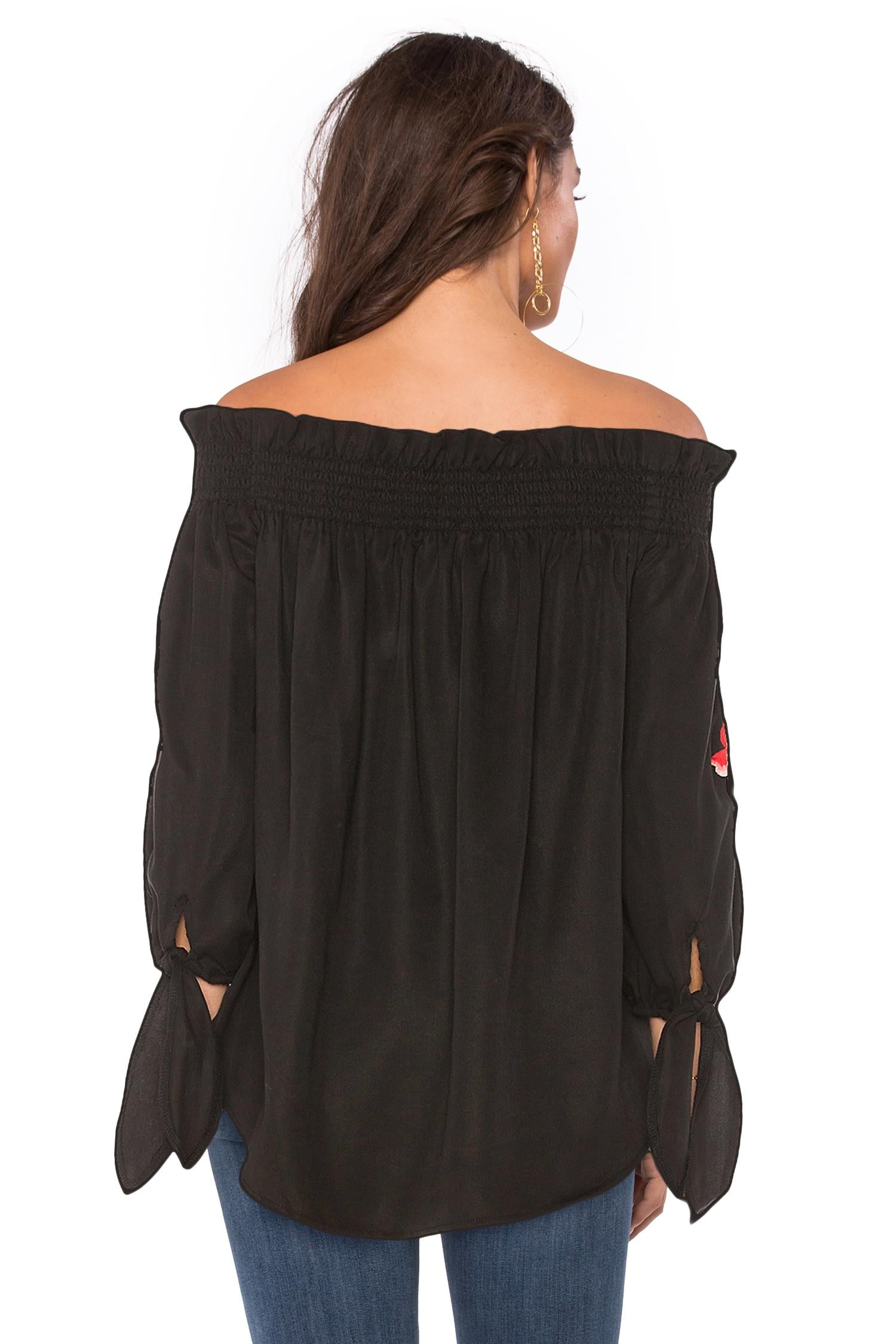 Beach Riot Rose Top in black - women's blouse - detail view