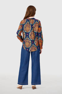 Livro - Jane V Neck Long Sleeve Top