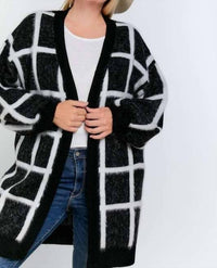 Davi & Dani - Plaid Fit Knit Long Cardigan - Plus