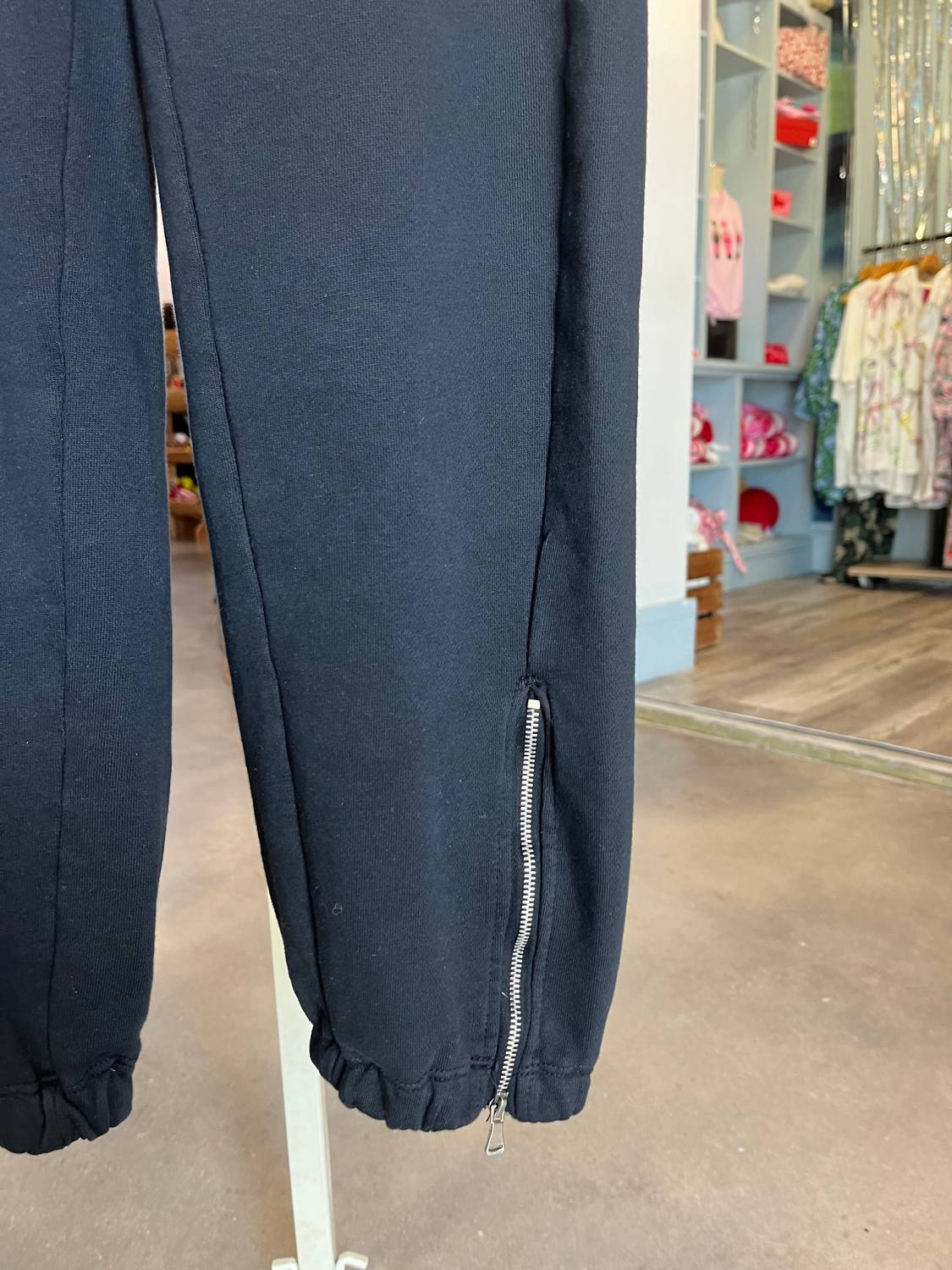 Astrid - Women's Knit Jogger Pants