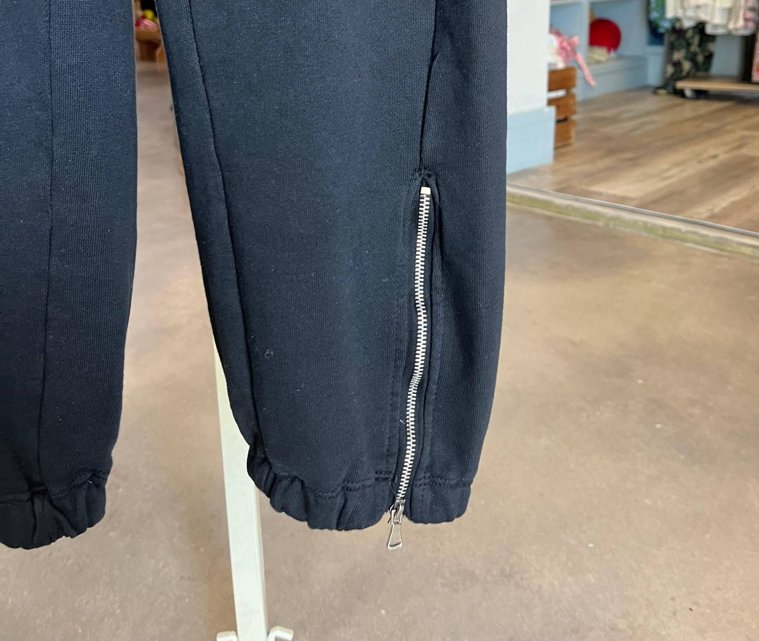 Astrid - Women's Knit Jogger Pants