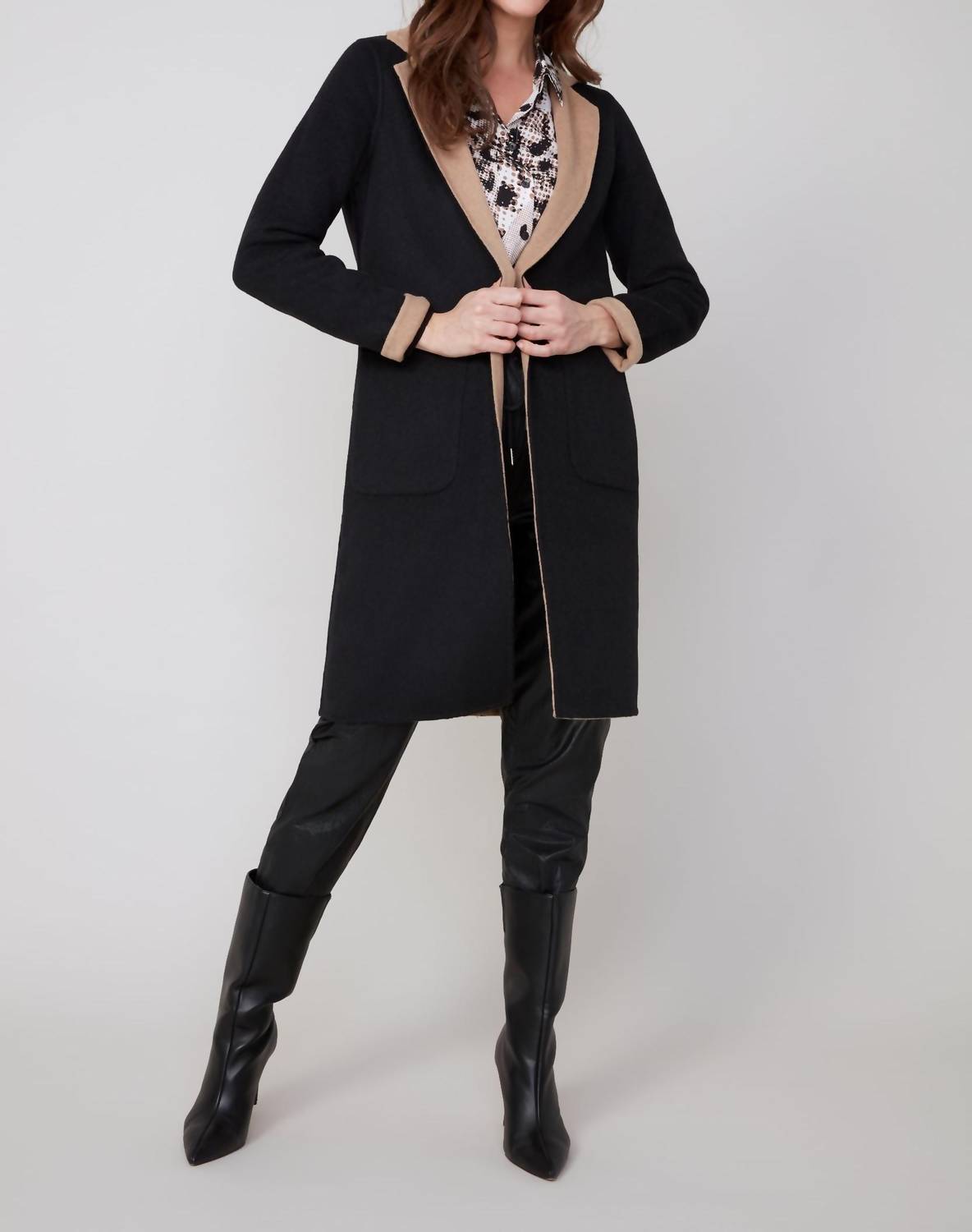 Renuar Just Hanging Around Reversible Jacket in tan black - women's jacket - detail view