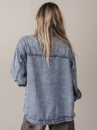 Easel - Barn Coat With Tan Collar