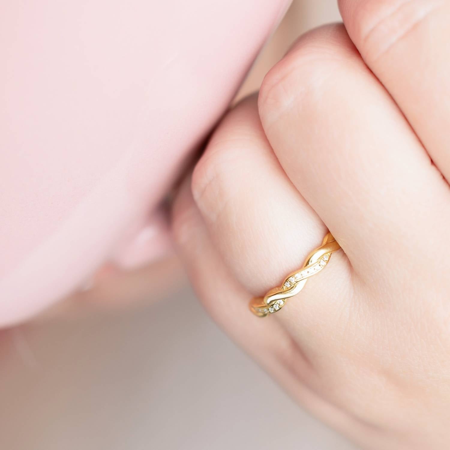 Starlette Women's Maria Stackable Ring in gold - women's jewelry - detail view