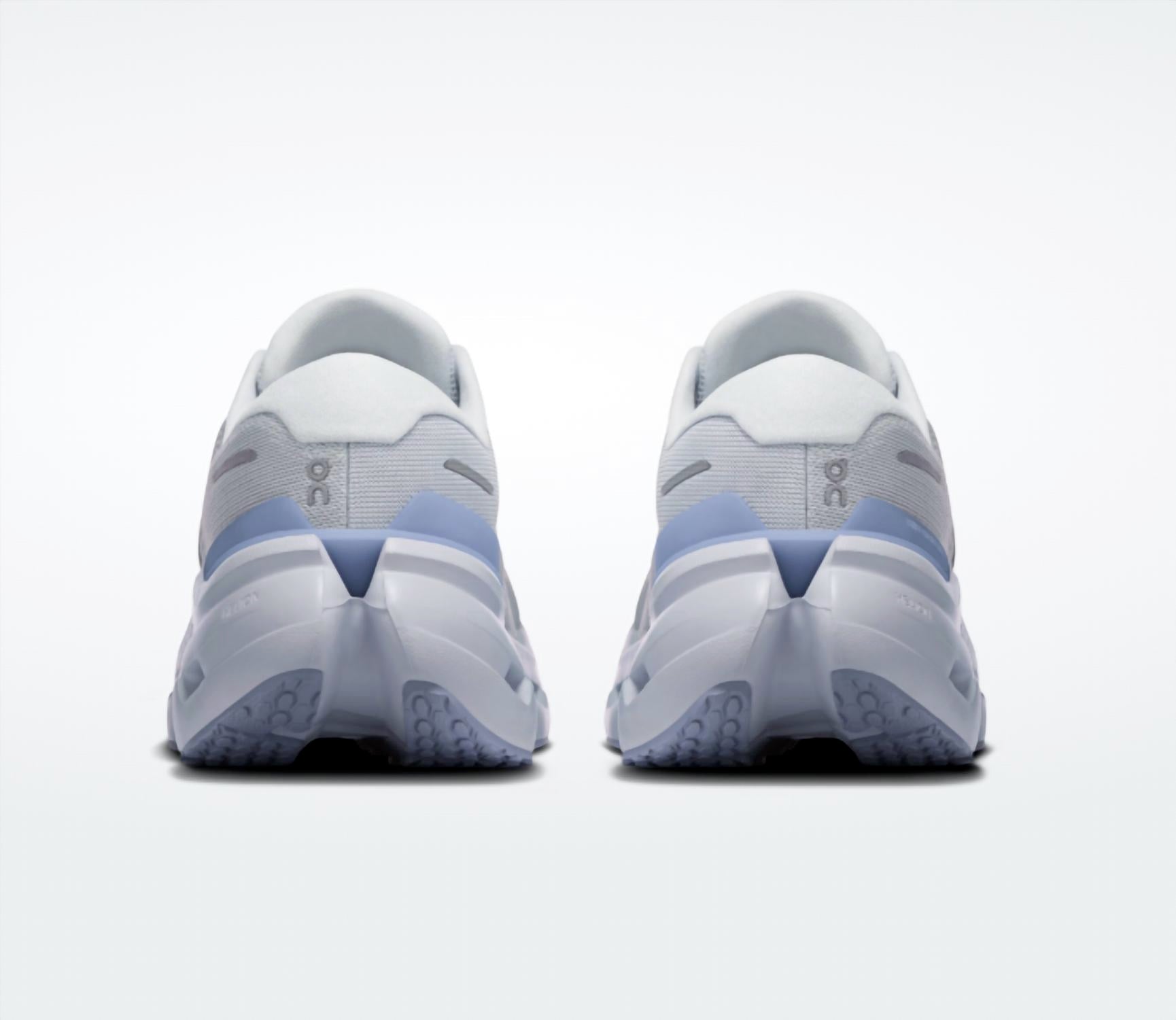 On - Women's Cloudrunner 3 Road-running Shoes - Medium