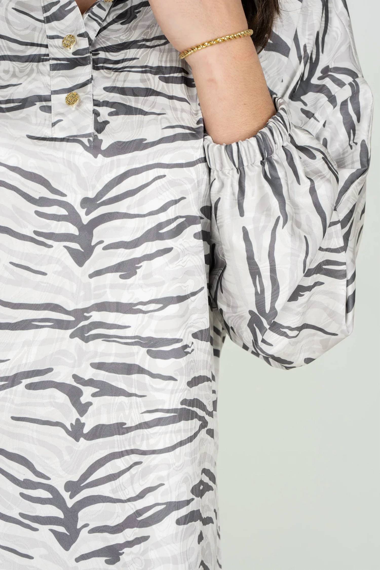Emily Mccarthy - Poppy Midi Dress