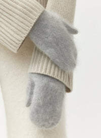 Lisa Yang - Women's Brushed Mittens