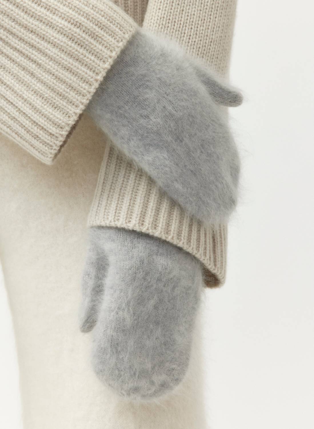 Lisa Yang - Women's Brushed Mittens