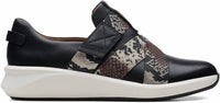 Clarks - Women's Un Rio Strap Sneakers