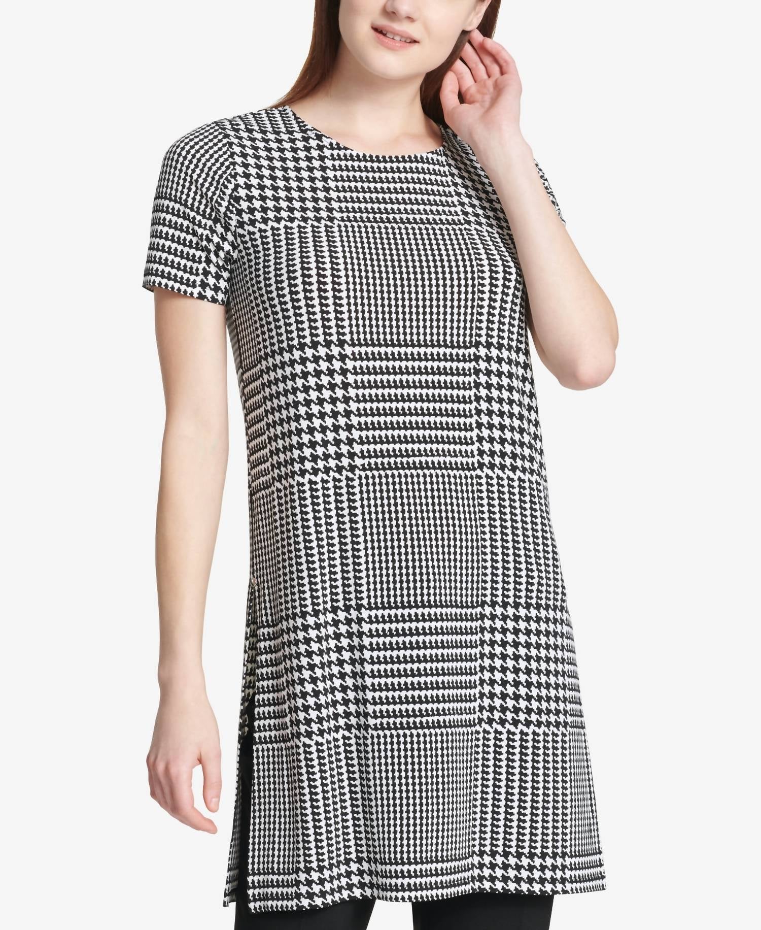Calvin Klein - Short Sleeve Slit Tunic