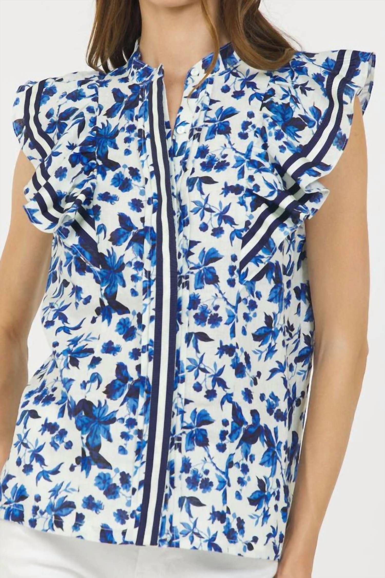 Stellah - Sleeveless Ruffle Button Down Top