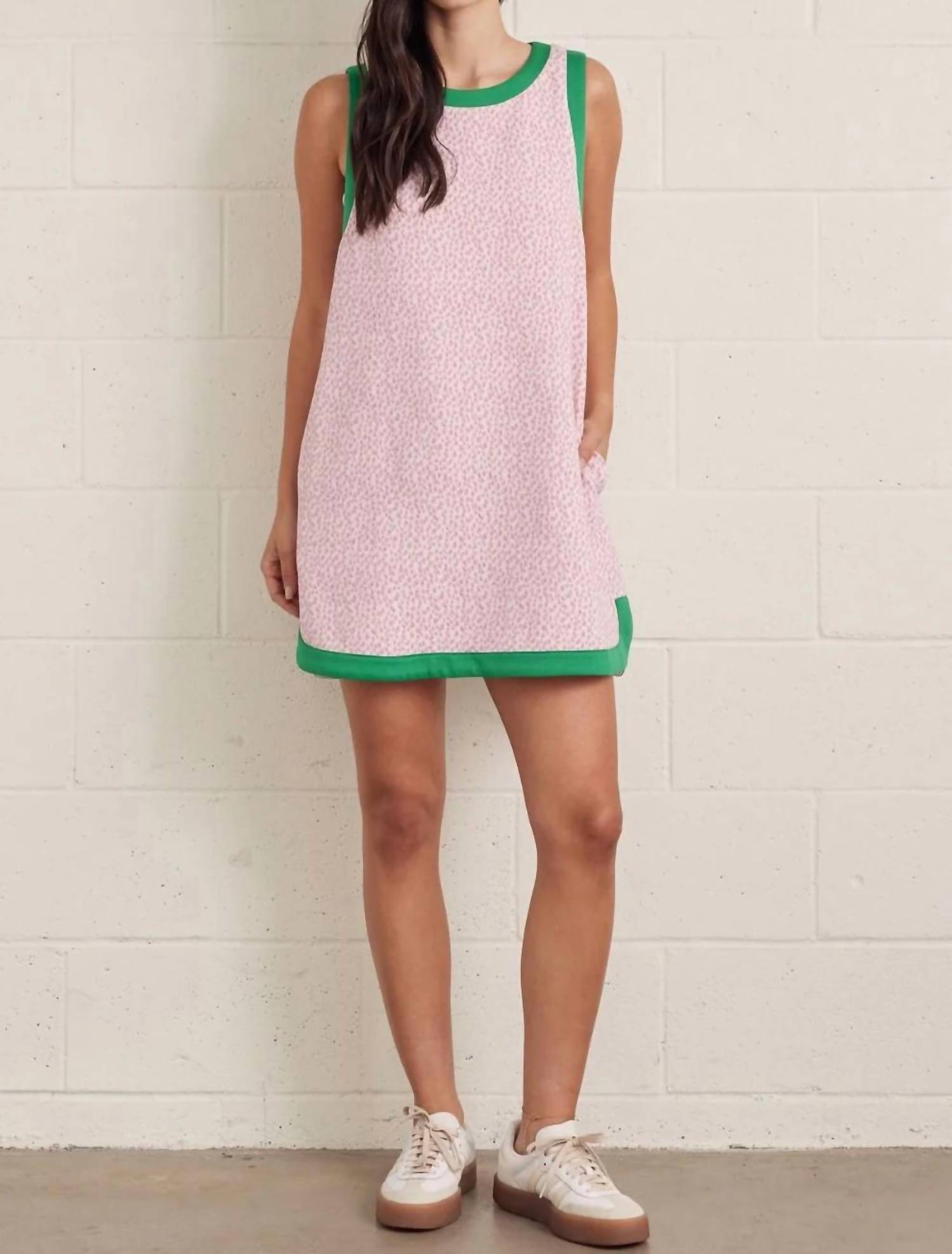Entro - Happy Runaround Dress