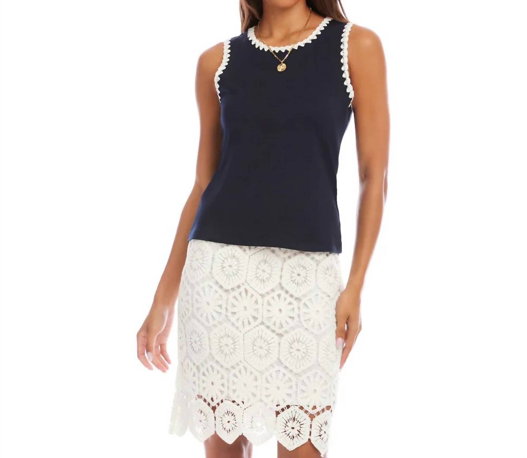 Karen Kane - Eloise Edge Stitch Contrast Tank