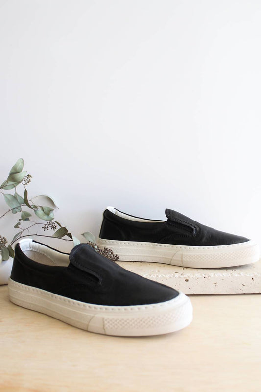 Moma Shoes - Women's Vintage Slip On Shoes