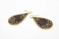 Avenue Chic - Women's Leaf Moors Earrings