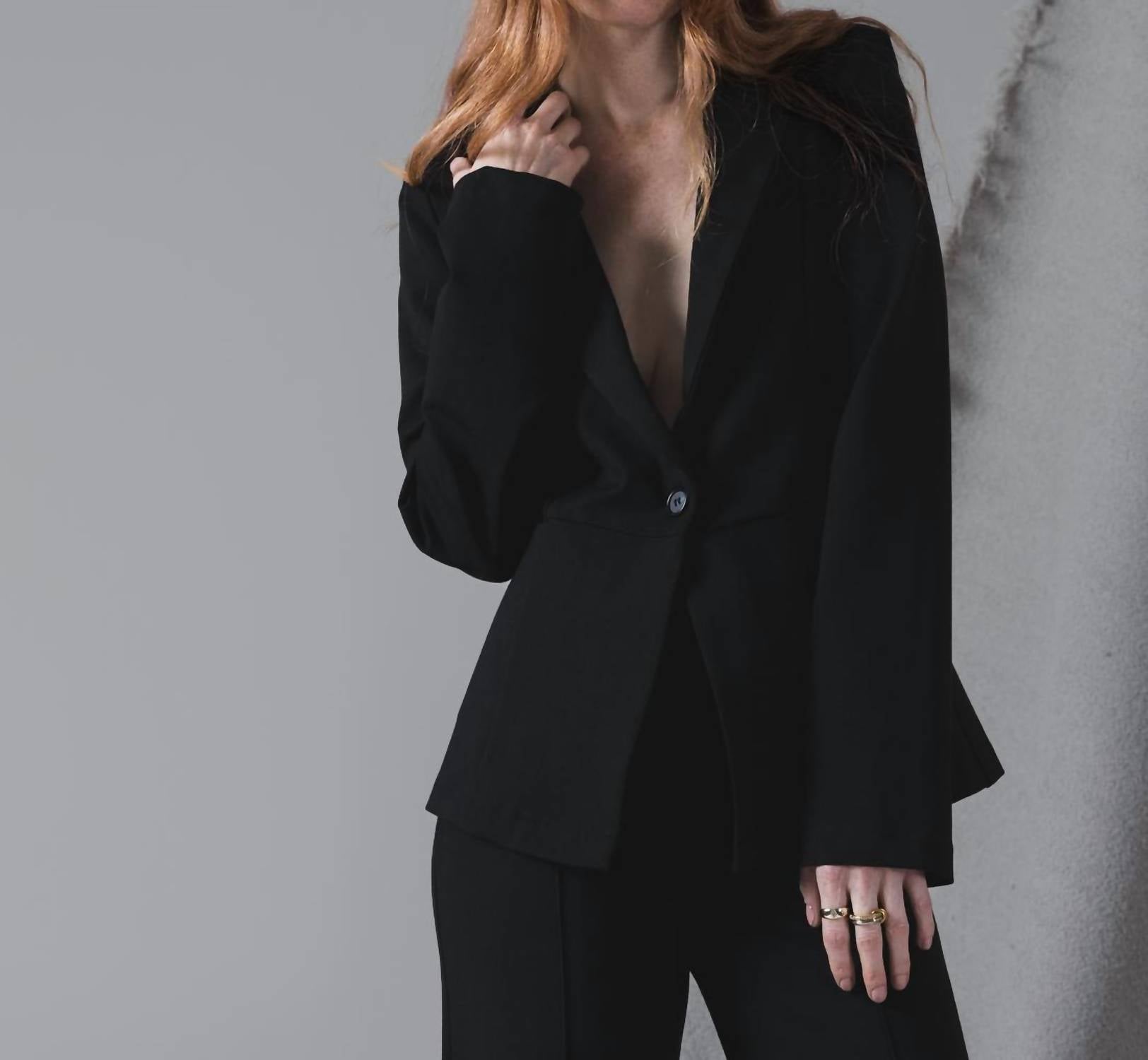 Ripley Rader - Ponte Knit Fitted Blazer