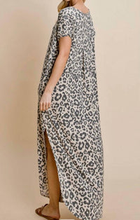 Vanilla Bay - Lazy Dayz Leopard Lounge Dress