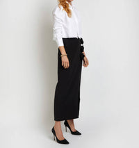 Joyce Met Rachie - La Rosette Skirt