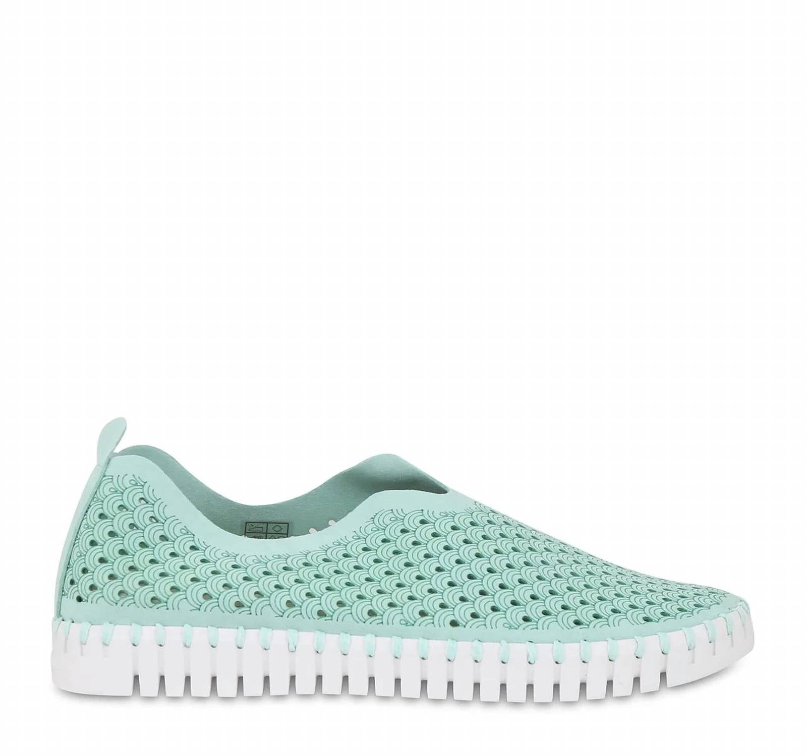 Ilse Jacobsen Women's Tulip 139 Shoes in laurel green - women's flats - detail view