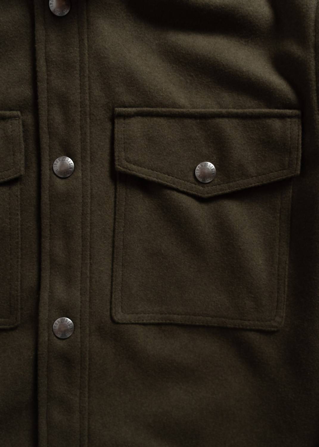 Iron & Resin Men's Reef Shirt in anthracite - men's shirt - alternate view
