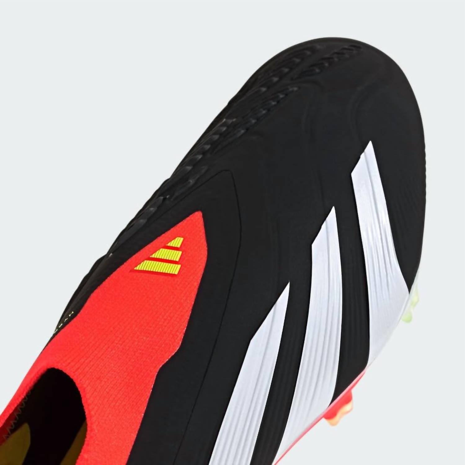 Adidas - Men's Predator Elite Laceless Firm Ground Soccer Cleats Shoe