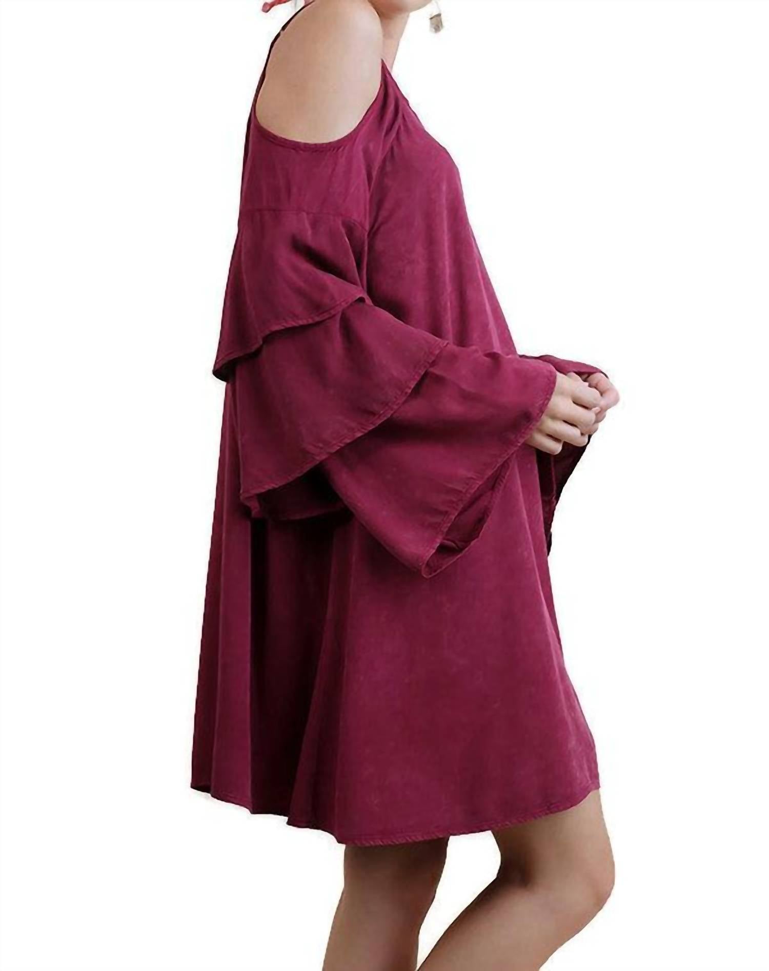Umgee - Cold Shoulder Layered Bell Sleeve Dress