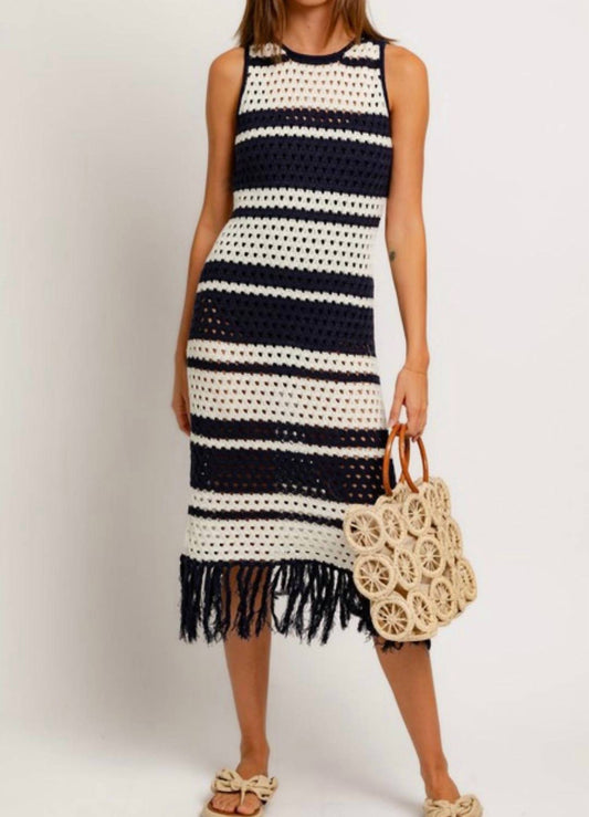 Le Lis - Crochet Dress