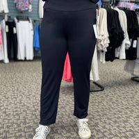 Lulu-B - Secret Pocket Detail Capri Pants - Plus