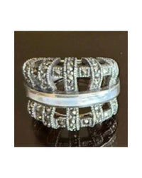 P & K Jewelry - Women's Marcasite Mother Of Pearl Stone Ring