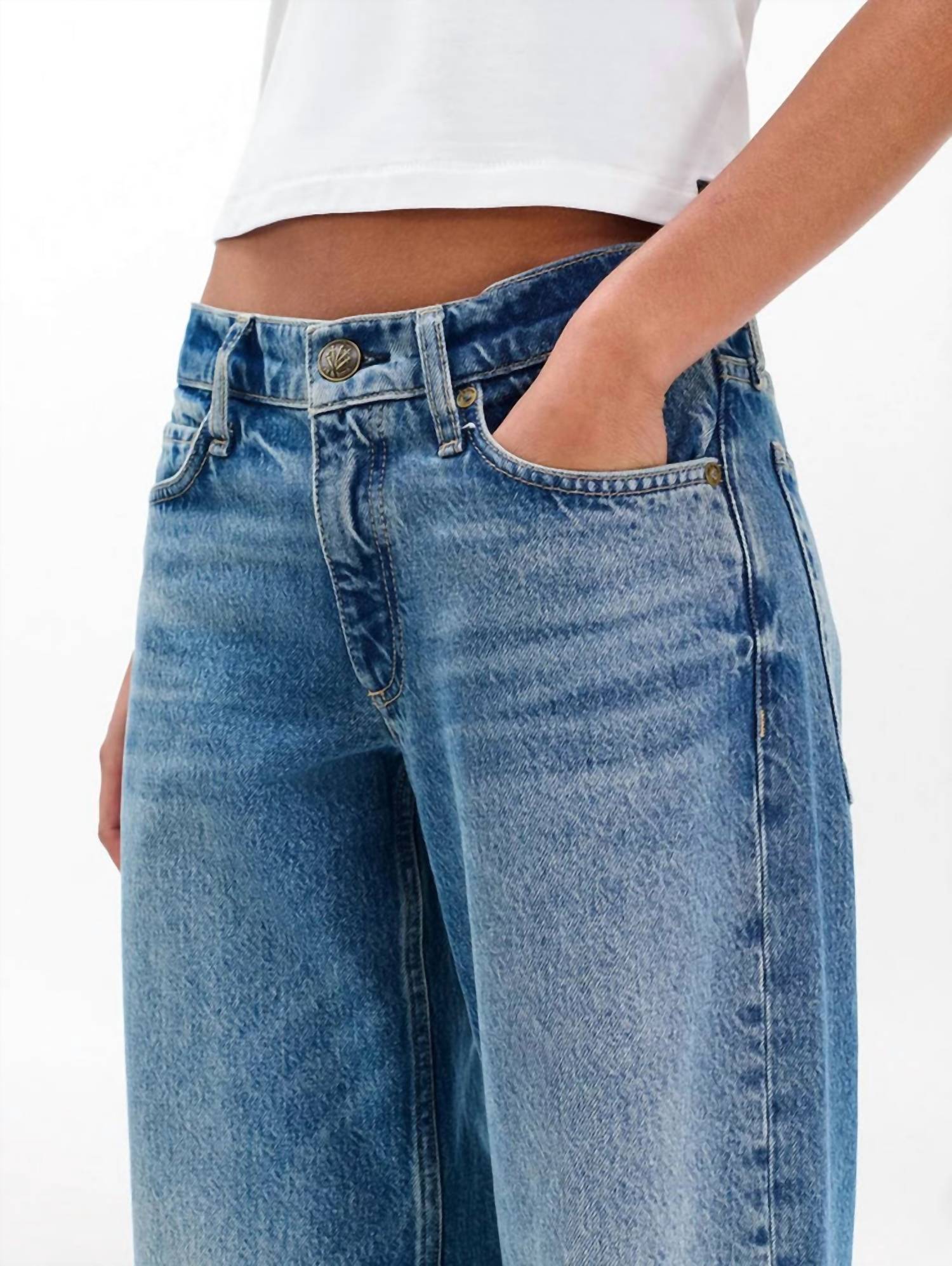 Rag & Bone - Saige Low Rise Full Relaxed Straight Jeans