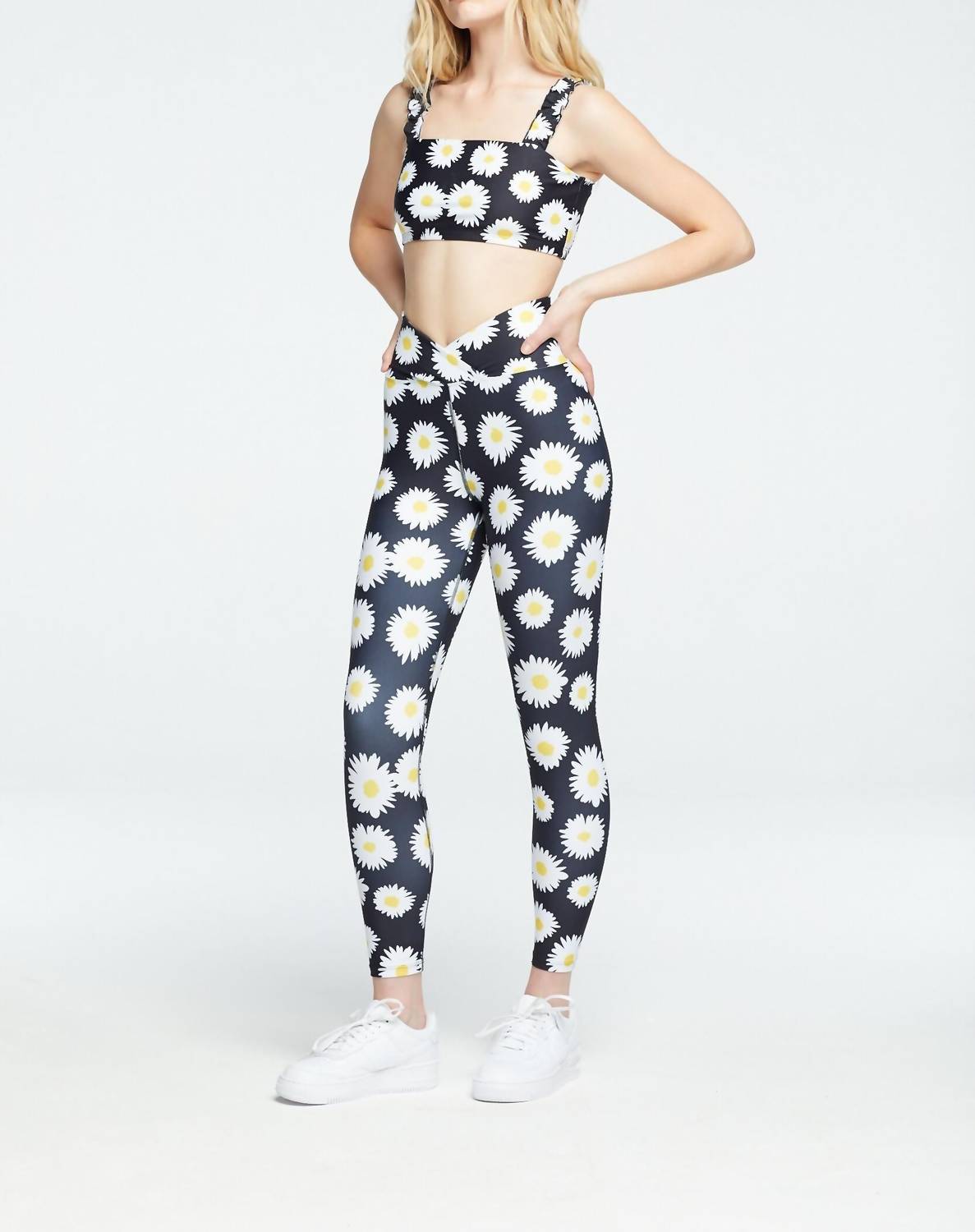 Year Of Ours - Daisy Samba Sports Bra