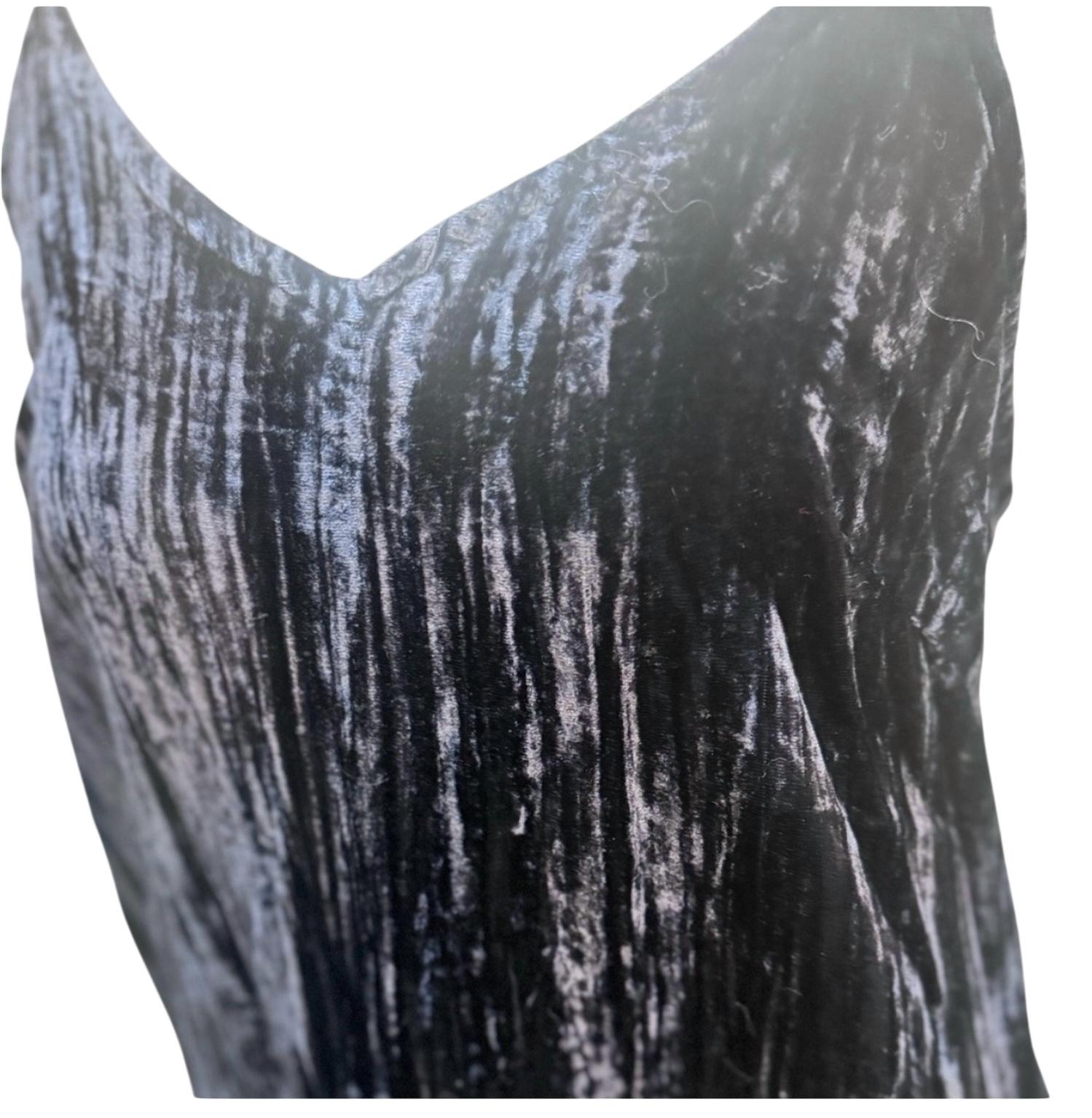 Paparazzi By Biz - Women's Crushed Velvet Slip Dress With Pockets
