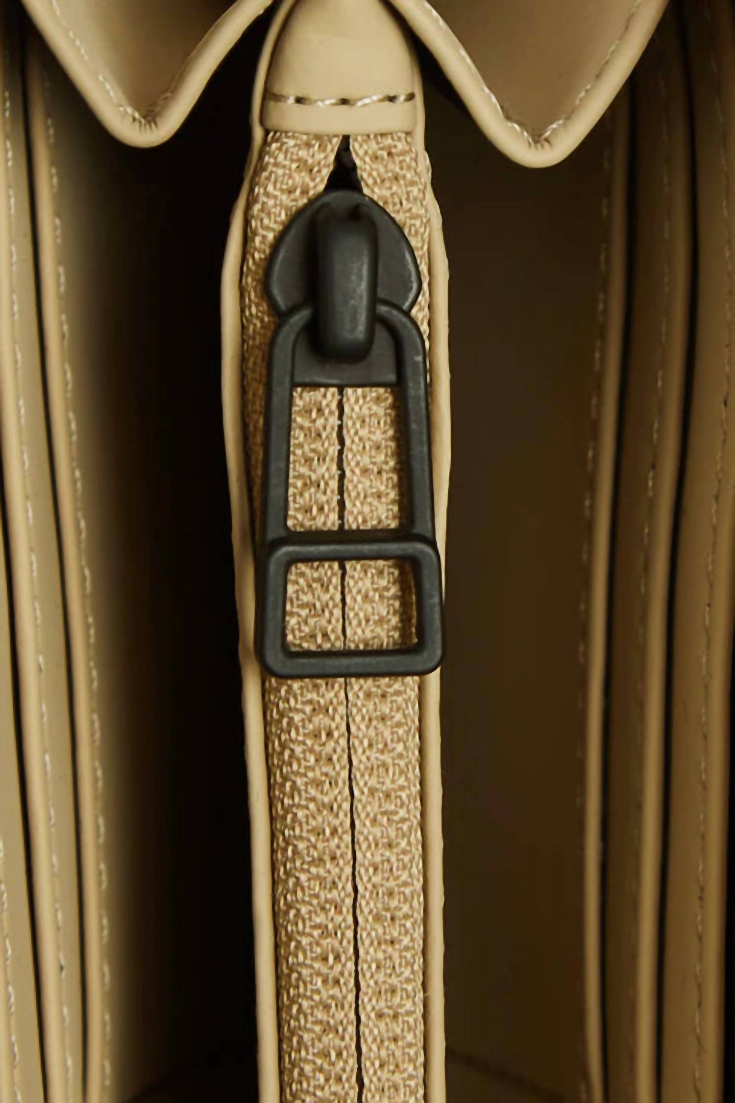 Rains - Women's Long Zip Wallet