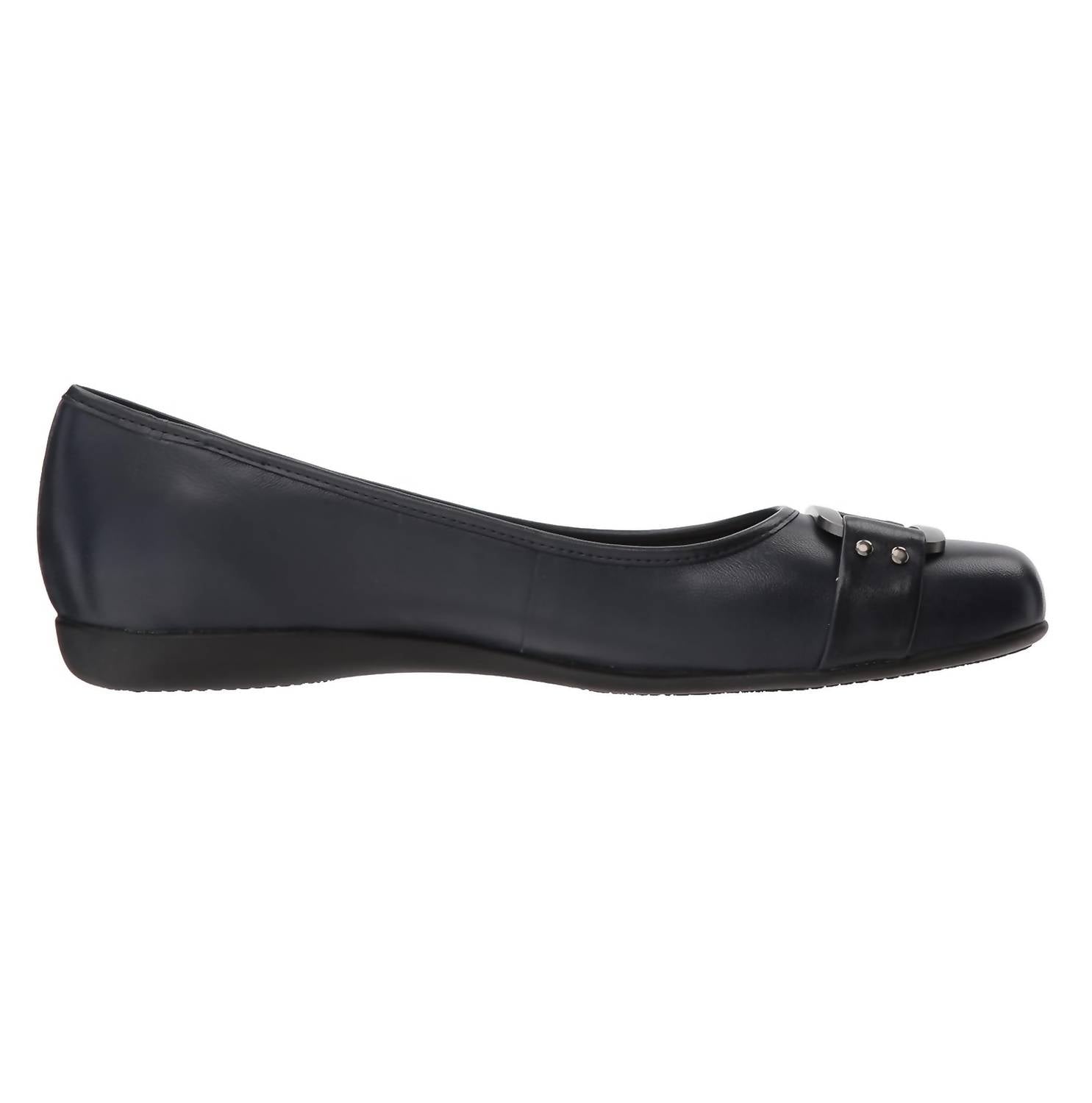 Trotters Women's Sizzle Ballet Flat in navy 1 - women's flats - alternate view