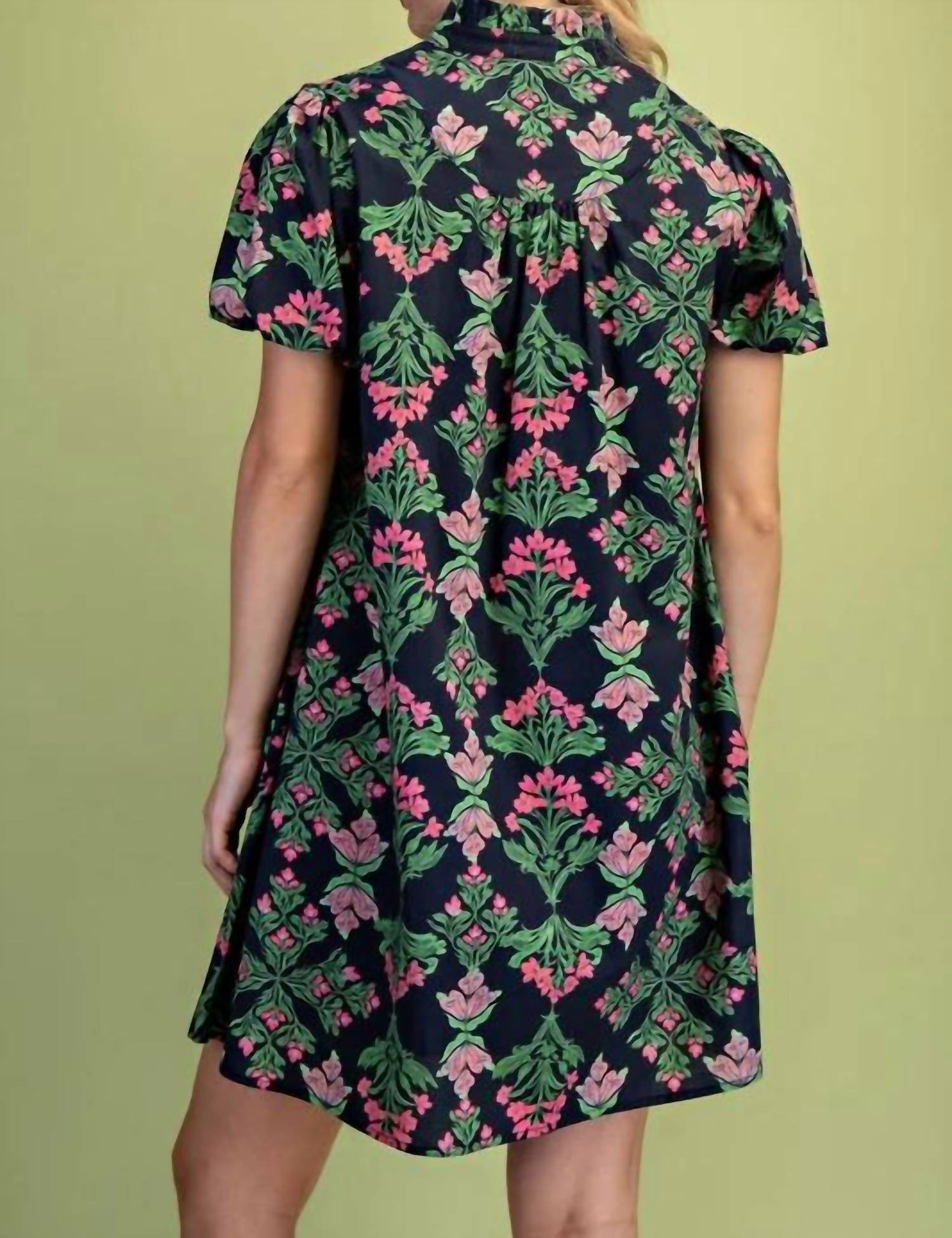 Gigio - Ruffle Collar Mini Dress