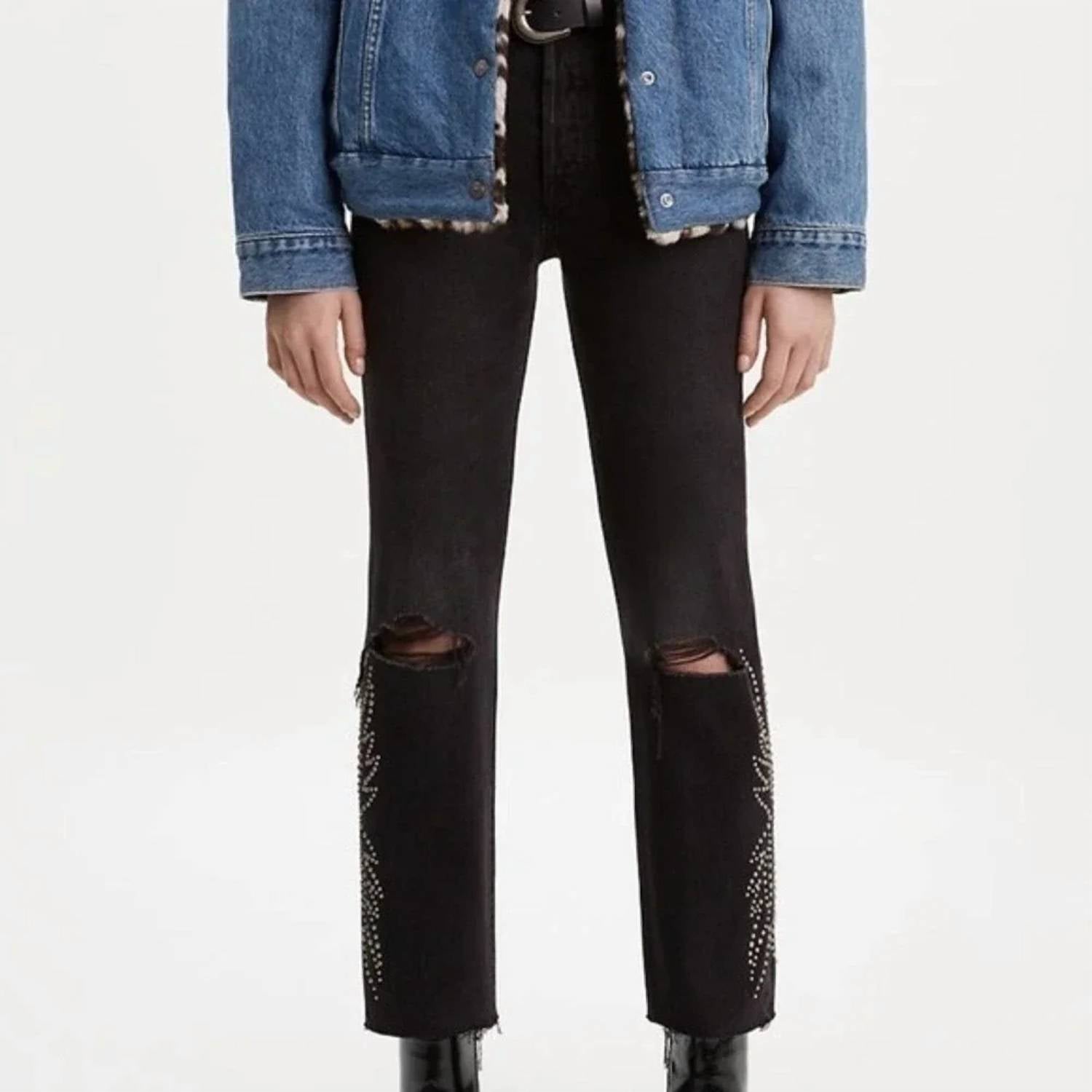 Levi'S - Women's 501 Original Cropped Studded Jeans