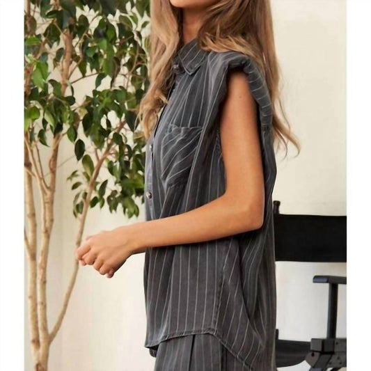 Davi & Dani - Stripe Short Sleeve Button Down Shirt And Pants