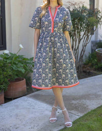 Voy - Vintage Midi Dress