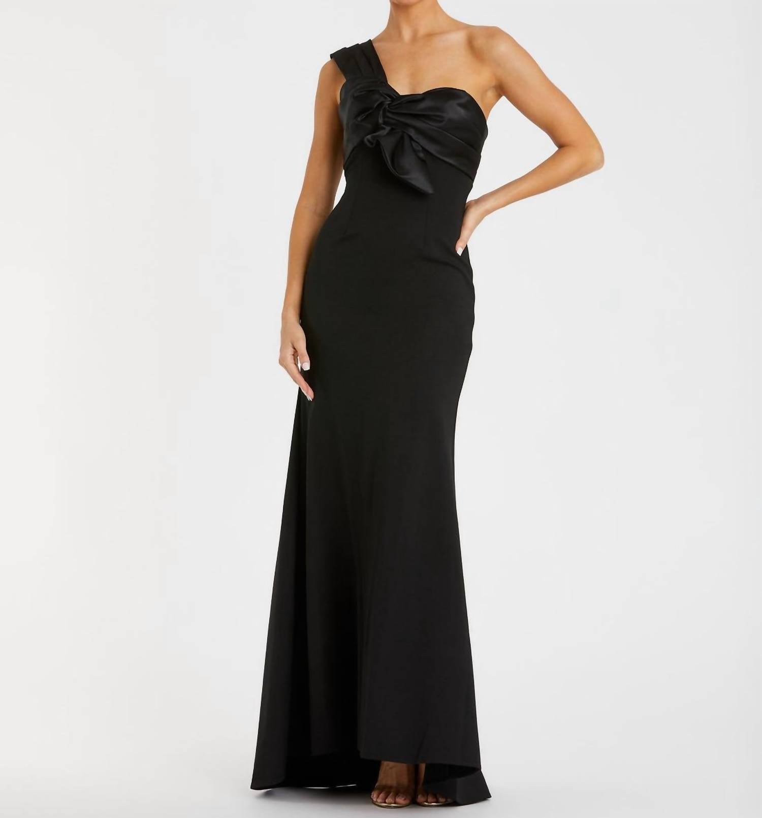 Mac Duggal - Half-bow Bodice Trumpet Satin Gown