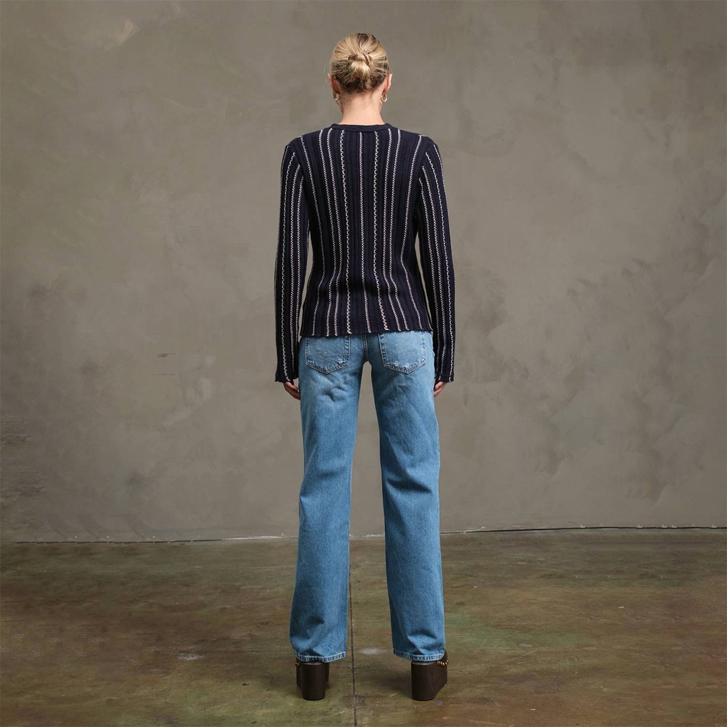 Raisonnel - Slim Wavy Stitch Button Cardigan