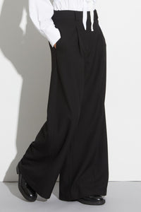 Saint Art - Tiffany Mid-waisted Wide Leg Trouser