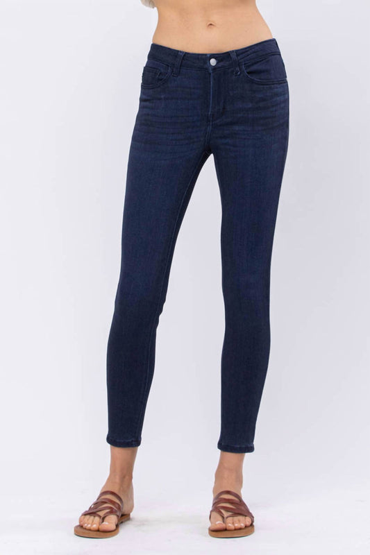 Judy Blue - Non Distressed Mid Rise Skinny Jeans