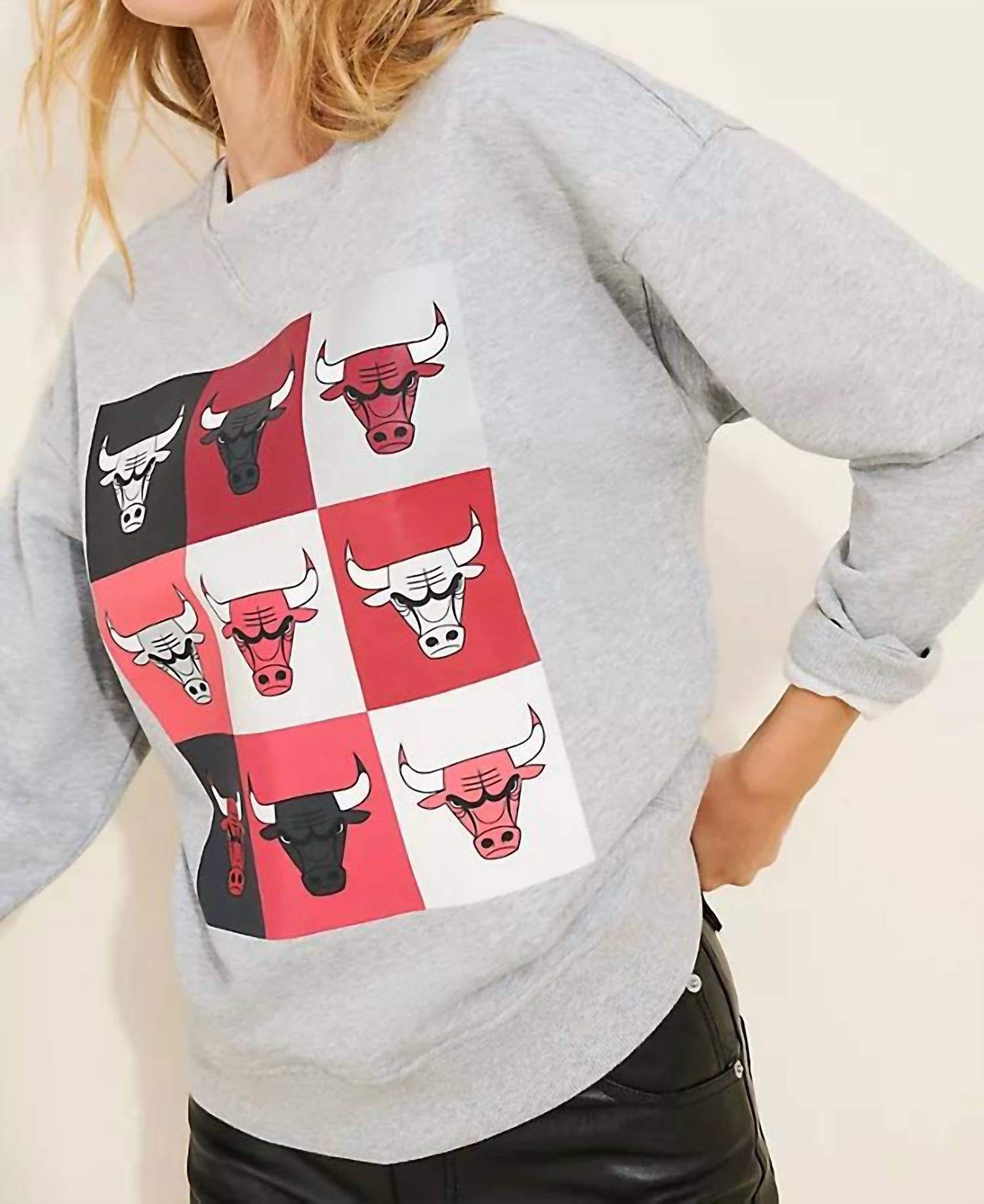 TEREZ Chicago Bulls Technicolor Crewneck Sweatshirt in gray - women's top - detail view