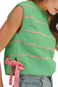 Lovlov - Contoured Wave Pattern Sleeveless Sweater
