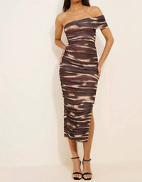 Elliatt - Miley One Shoulder Mesh Midi Dress