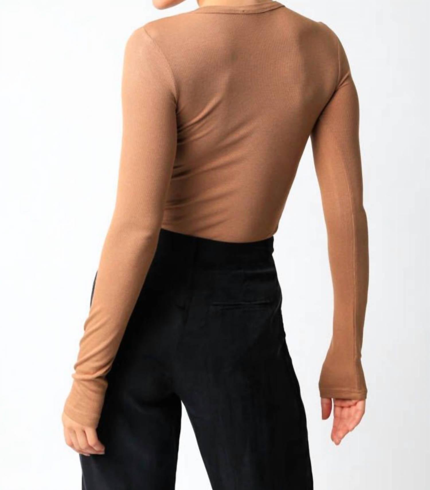 Ribbed Fitted Long Sleeve Top