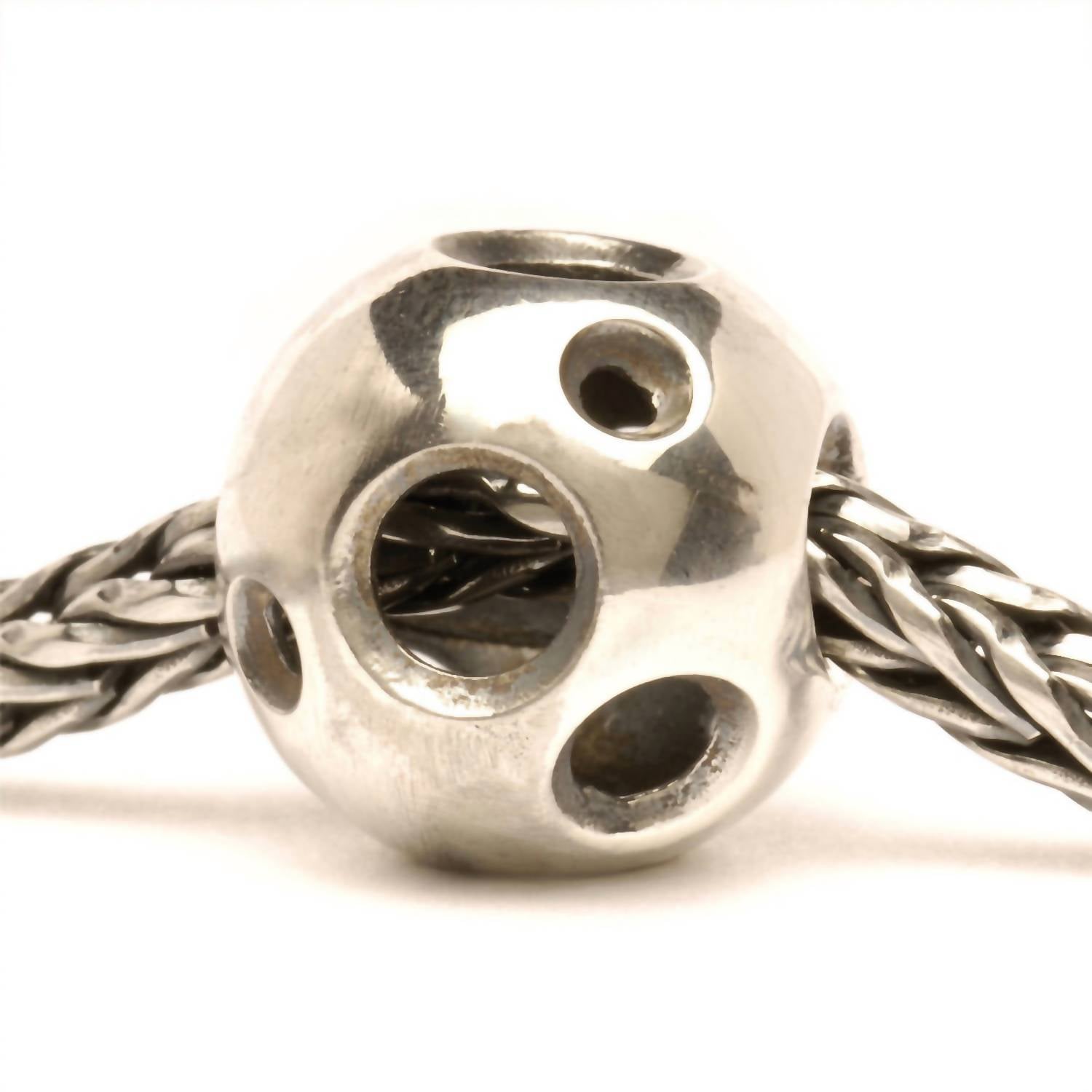 Trollbeads Women's Shortcut Bead Charm in silver - women's jewelry