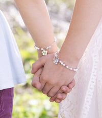 Cherished Moments - Sterling Silver Lil Sis Bracelet With Flower Charm