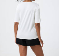 Leo Ugo - Magda Flower Center Tee